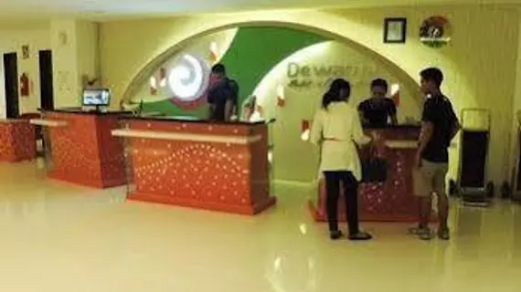 Dewarna Bojonegoro | Doğu Cava - Bojonegoro