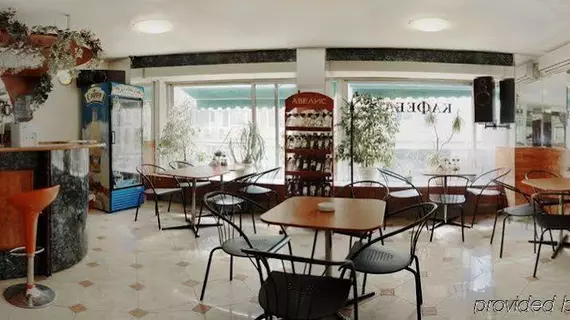 Slavyanska Beseda Hotel | Sofya (ve civarı) - Sofya - Sofya Kent Merkezi