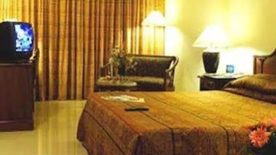 Savera Hotel | Tamil Nadu - Tiruvallur - Chennai (ve civarı) - Chennai - Fort Tondiarpet - Merkez Chennai