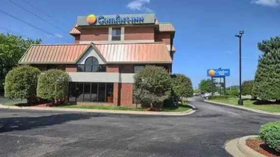 Comfort Inn Near Greenfield Village | Michigan - Detroit (ve civarı) - Dearborn