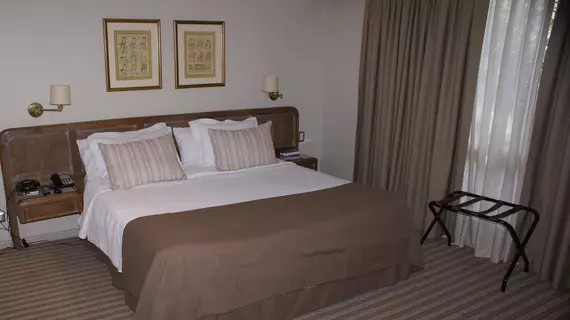 Best Western Hotel Los Españoles | Santiago - Santiago (ve civarı) - Providencia