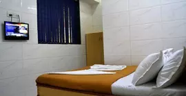 Hotel New Deepak | Maharaştra - Raigad - Bombay (ve civarı) - Bombay