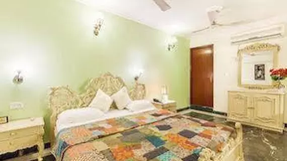 OYO Rooms Noida City Centre Premium | Batı Delhi - Ulusal Eyalet Başkenti Delhi - Delhi (ve civarı) - Noida