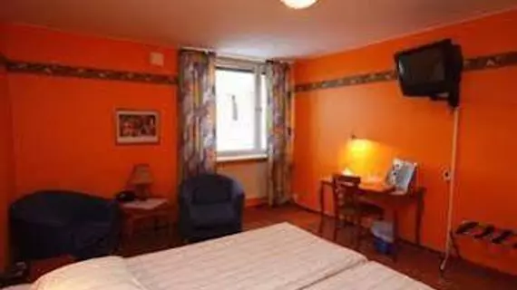 Hotel Aveny Bed & Breakfast | Gavleborg İlçesi - Gavle