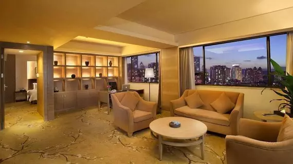 Grand Skylight Hotel Shenzhen Shennan Central Road | Guangdong - Şenzen (ve civarı) - Shenzhen - Merkezi İş Bölgesi