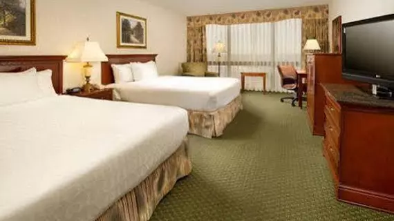 Drury Inn & Suites Creve Coeur | Missouri - St. Louis (ve civarı) - St. Louis