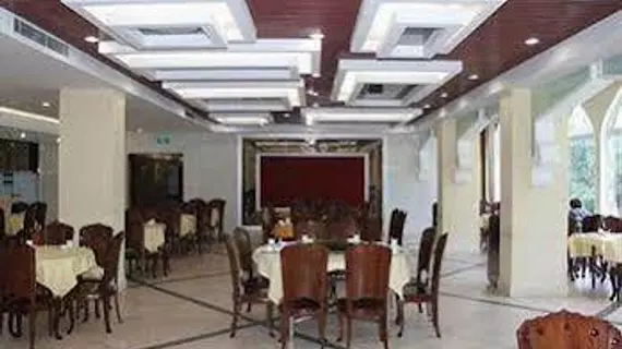 Shenzhen Muslim Hotel | Guangdong - Şenzen (ve civarı) - Shenzhen - Nigang - Luohu