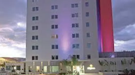 LQ Hotel Tegucigalpa | Francisco Morazan (bölge) - Tegucigalpa