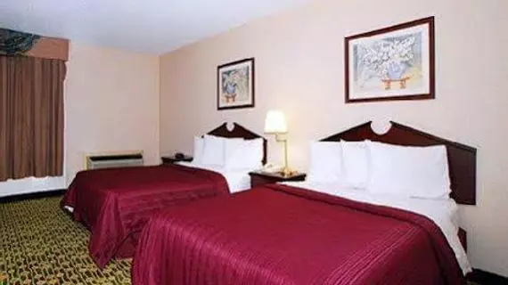 Quality Inn & Suites Warren | Michigan - Detroit (ve civarı) - Warren