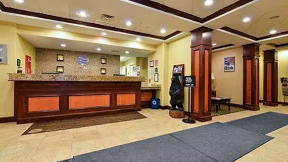 Comfort Inn & Suites Wilton | Maine - Augusta (ve civarı) - Wilton