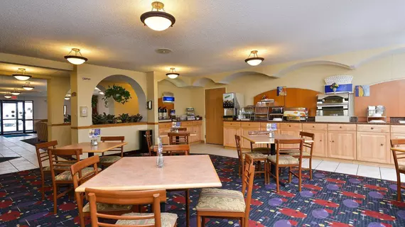 Lexington Inn & Suites | İllinois - Joliet