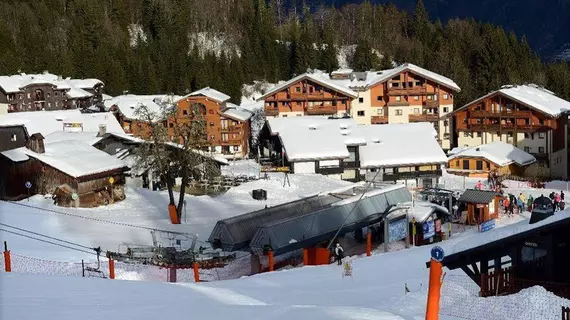 Odalys Le Buet | Auvergne-Rhone-Alpes - Haute-Savoie (bölge) - Morillon