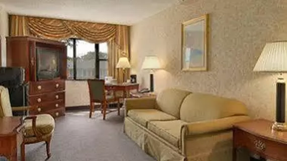 Chicago Lake Shore Hotel | İllinois - Chicago (ve civarı) - Forestville - Kenwood