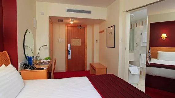 Holiday Inn London-Kensington High Street | Londra (ve civarı) - Royal Borough of Kensington and Chelsea