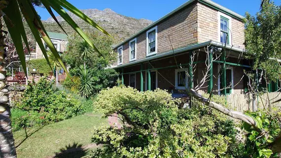 Poplar Tree Lodge | Western Cape (il) - West Coast DC - Drakenstein - Cape Town (ve civarı) - Cape Town - Hout Bay