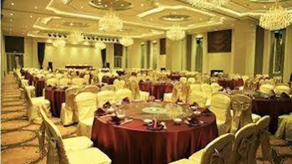 Titan Central Park Hotel | Şaanksi - Xi'an - Lianhu