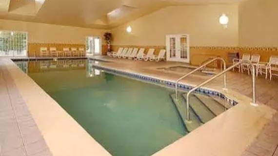 Comfort Inn Fond Du Lac | Wisconsin - Fond du Lac