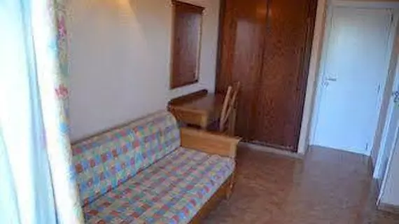 Hostal Neptuno | Balearic Adaları - Mayorka Adası - Calvia - Peguera