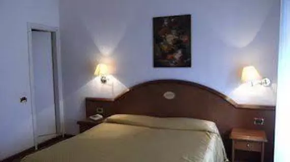 Hotel Europa | Friuli-Venezia Giulia - Udine (vilayet) - Udine