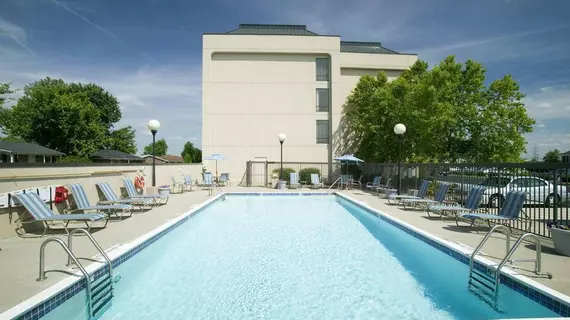 Hampton Inn Clarksville | Indiana - Jeffersonville - Clarksville (ve civarı) - Clarksville