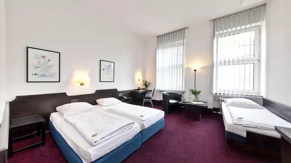 Novum Hotel Maxim Düsseldorf City | Kuzey Ren-Westfalia - Düsseldorf (ve civarı) - Düsseldorf - Friedrichstadt