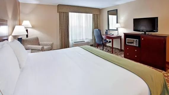 HOLIDAY INN EXPRESS & SUITES S | Missouri - St. Louis (ve civarı) - St. Charles