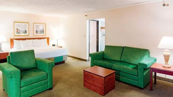 Motel 6 St. Louis Maryland Heights | Missouri - St. Louis (ve civarı) - Maryland Heights