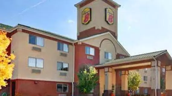 Quality Inn & Suites Lakewood | Kolorado - Denver (ve civarı) - Lakewood