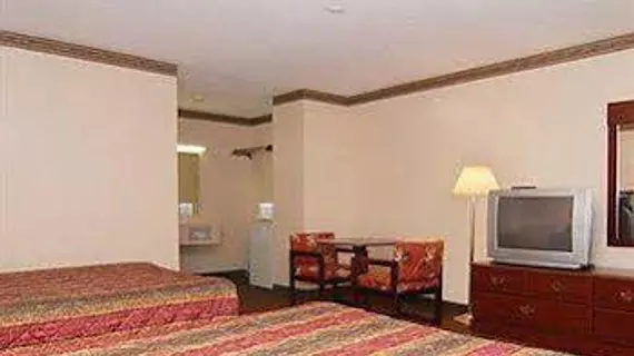 Econo Lodge Opelika | Alabama - Auburn - Opelika (ve civarı) - Opelika