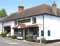 The Crown and Anchor | Wiltshire (kontluk) - Marlborough - Ramsbury