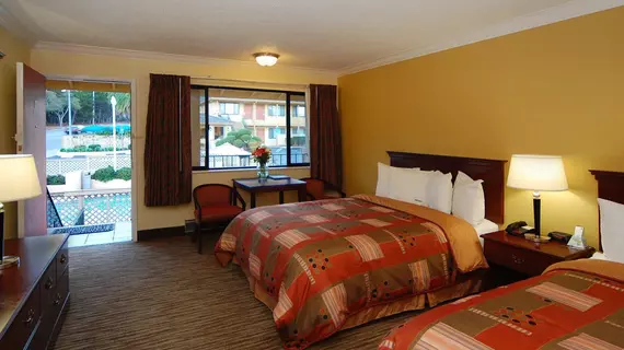 Best Western Park Crest Inn | Kaliforniya - Monterey (ve civarı) - Monterey