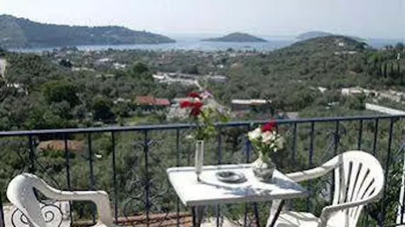 Camelia Studios | Tesalya - Skiathos