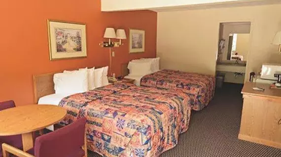 Econo Lodge University | Kansas - Topeka (ve civarı) - Lawrence