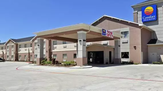 Comfort Inn & Suites Mansfield | Louisiana - Mansfield