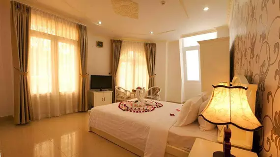 Sabah Saigon Hotel | Binh Duong (vilayet) - Ho Şi Min Şehri (ve civarı) - Ho Chi Minh City - Quận 1 - Ho Chi Minh Şehri Merkezi