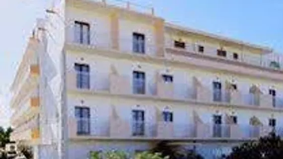 Hostal Anibal | Balearic Adaları - İbiza Adası - Sant Antoni de Portmany