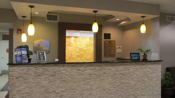 Best Western Roanoke Inn & Suites | Teksas - Fort Worth (ve civarı) - Roanoke