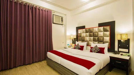 FabHotel Suncourt Karol Bagh | Batı Delhi - Ulusal Eyalet Başkenti Delhi - Delhi (ve civarı) - Yeni Delhi - Karol Bagh