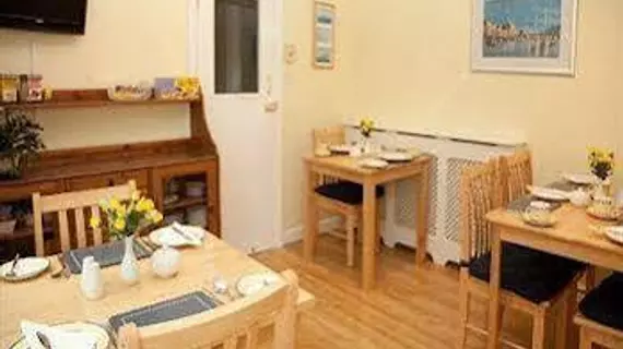 The Meltham Guest House | Kuzey Yorkshire (kontluk) - Scarborough