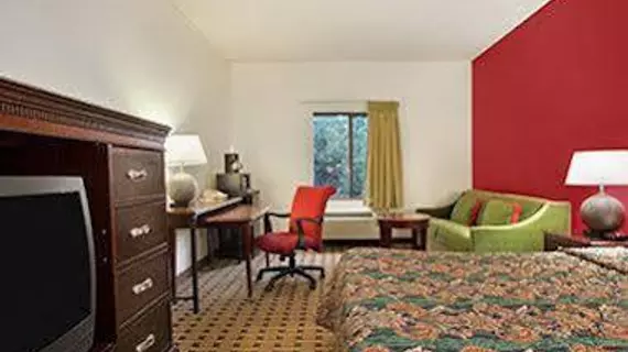 Days Inn - Mauldin/Greenville | Güney Karolayna - Greenville - Spartanburg (ve civarı) - Mauldin