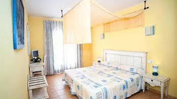 Hostal HPC Porto Colom | Balearic Adaları - Mayorka Adası - Campos - Migjorn