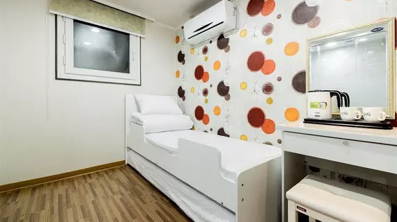 Hostel Chloe Jongno | Gyeonggi - Seul (ve civarı) - Jongno