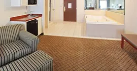 Holiday Inn Express Hotel & Suites Camden | Arkansas - El Dorado (ve civarı) - Camden