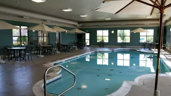 Hampton Inn & Suites Valparaiso | Indiana - Valparaiso