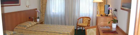 Hotel Galant | Piedmont - Turin (ve civarı) - Venaria Reale