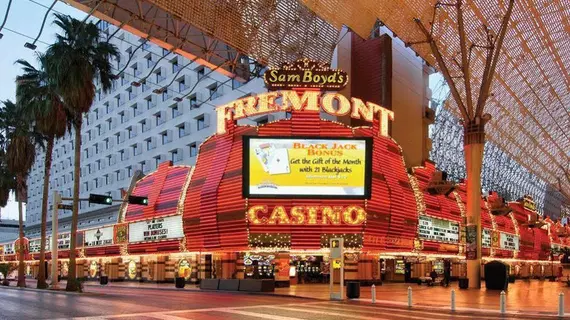 Fremont Hotel and Casino | Nevada - Clark County - Las Vegas (ve civarı) - Las Vegas - Las Vegas Şehir Merkezi