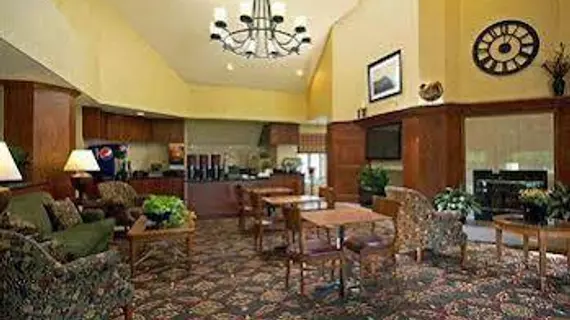 Merrimack Inn and Suites | New Hampshire - Manchester (ve civarı) - Merrimack