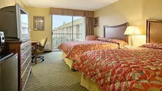 Ramada Metairie New Orleans Airport | Louisiana - New Orleans (ve civarı) - Metairie