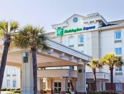 Holiday Inn Express Myrtle Beach-Broadway at the Beach | Güney Karolayna - Myrtle Plajı (ve civarı) - Myrtle Beach