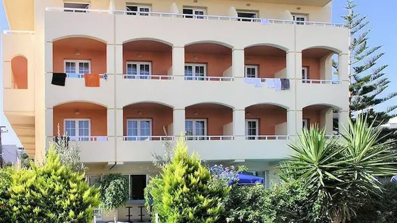 Hotel Olympia | Girit Adası - Rethimnon (bölge) - Rethimnon